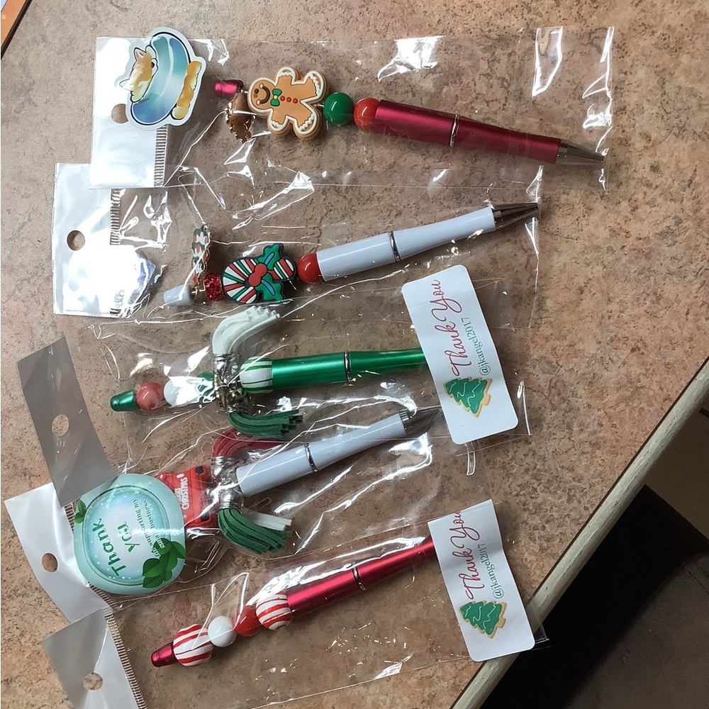 Holiday-Themed Decorative Pens - Red, Green, White